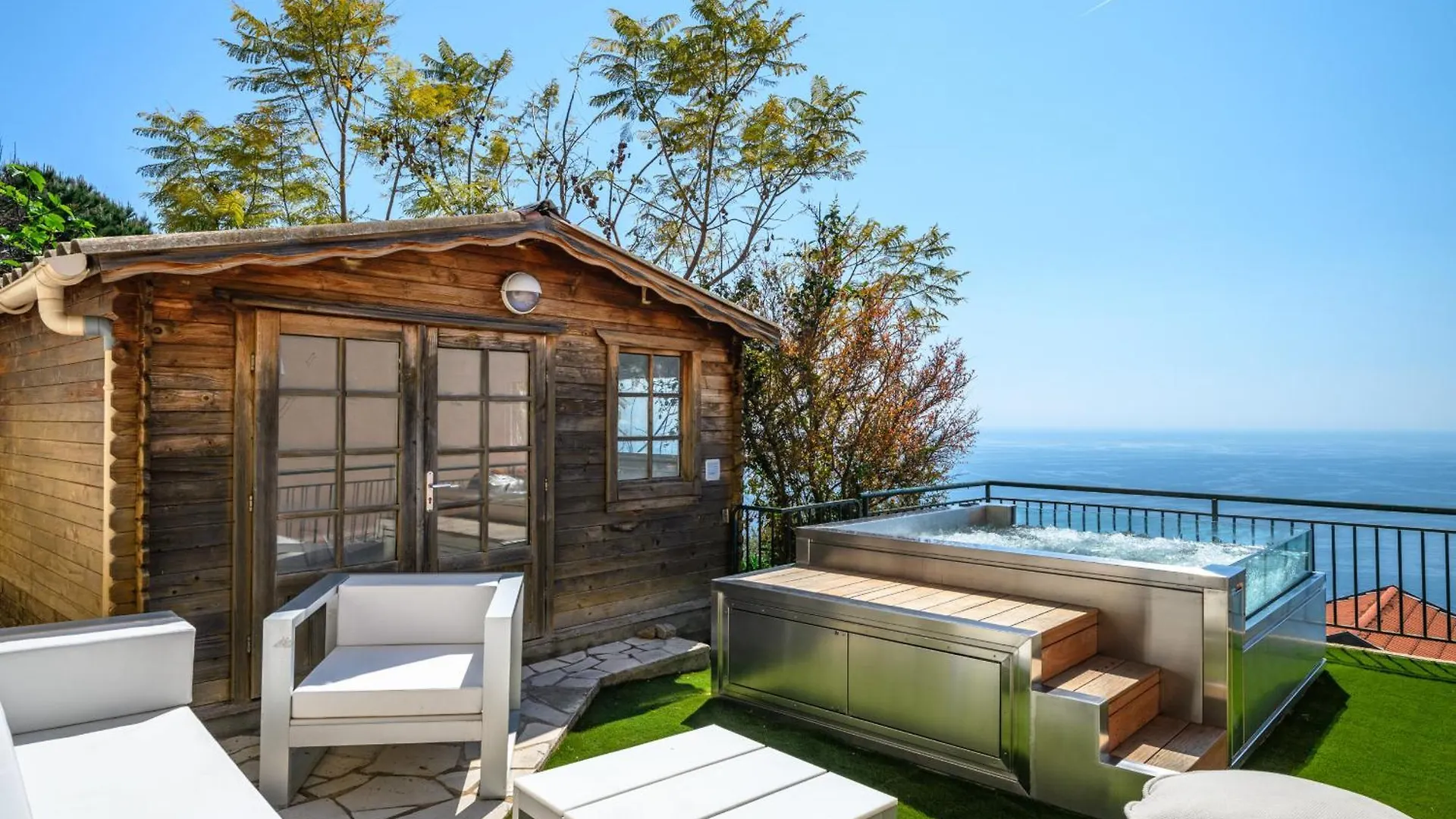 Beautiful Villa With Sea View In 罗克布吕讷-卡普马丹 0*,  法国